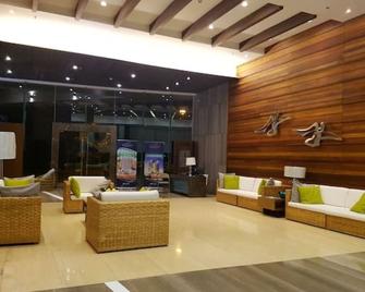 Dreamlike Arterra Hotel-Apartment Cebu Seaside 14 Floor - Lapu-Lapu City - Lobby
