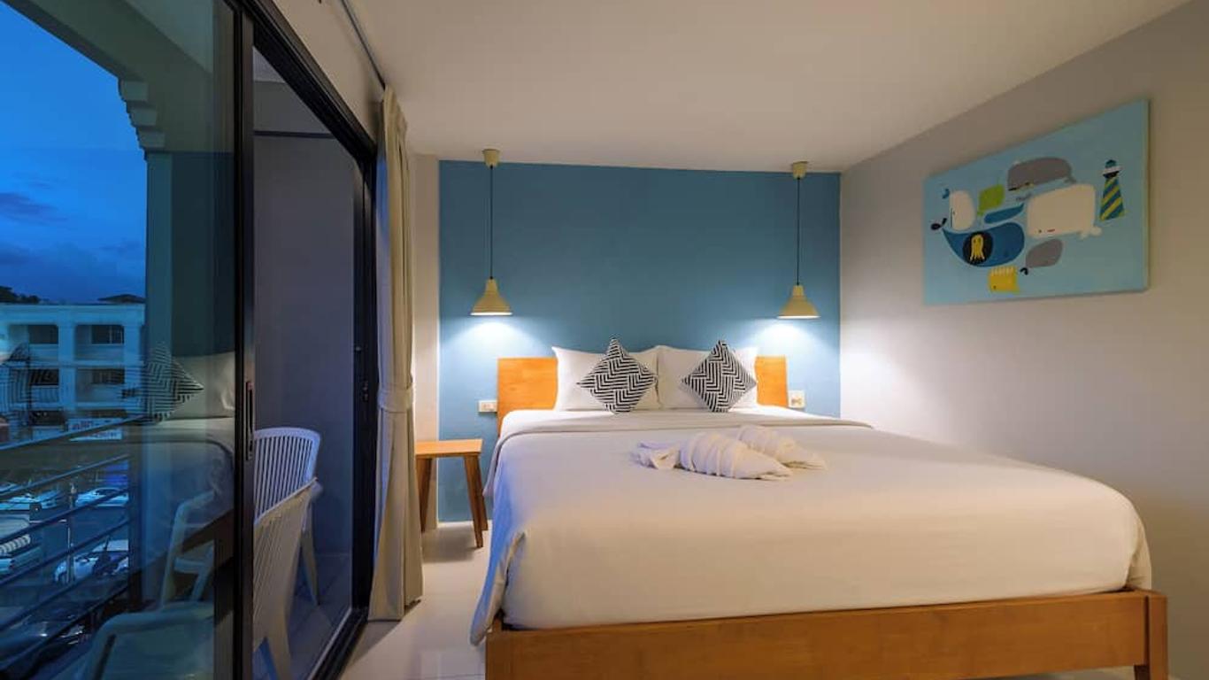 Tiya House Rooms & Cafe