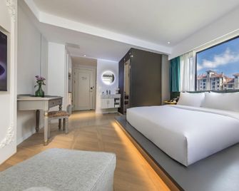 Tiana Hotel - Fucheu - Quarto