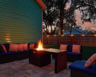 Springs Cottage - High Springs - Patio
