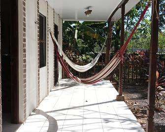 Los Cocos, Chinandega - Chinandega - Patio