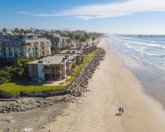 B306 - Endless Summer - Oceanside