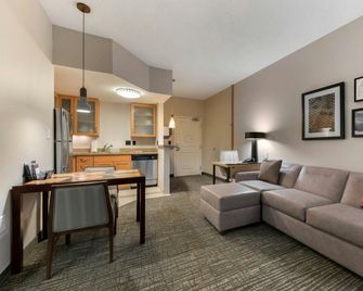 Residence Inn by Marriott Columbus - Columbus - Obývací pokoj
