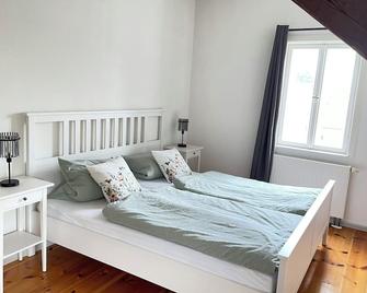 Vacation apartment Minkwitz in the nursery house in Fürstlich Drehna - Luckau - Schlafzimmer