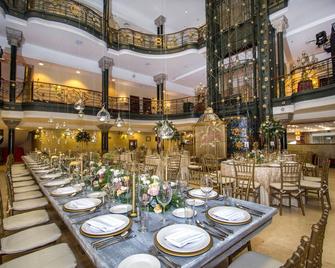 Gran Hotel Ciudad de Mexico Zocalo View - מקסיקו סיטי - מסעדה