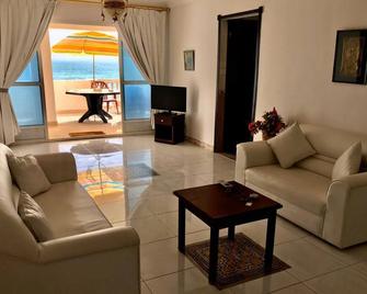 Salalah Beach Resort - Villas - Salalah - Living room