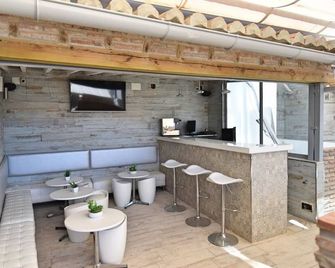 Apartamentos Marques De La Merced - Málaga