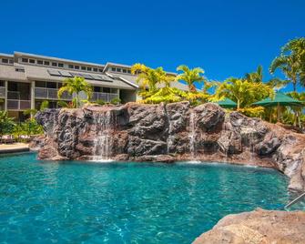 Oceanfront Realty - The Cliffs at Princeville - Princeville - Pool