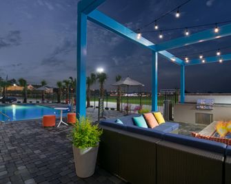 Tru by Hilton Lafayette River Ranch - Lafayette - Pool