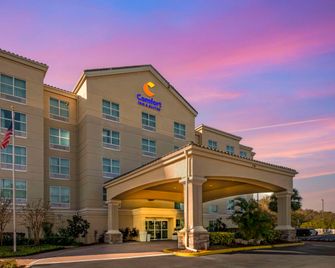 Comfort Inn & Suites Tavares North - Tavares - Budova