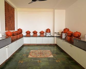 Aadisaktthi Leisure Resort, Kovalam - Kovalam - Buffet