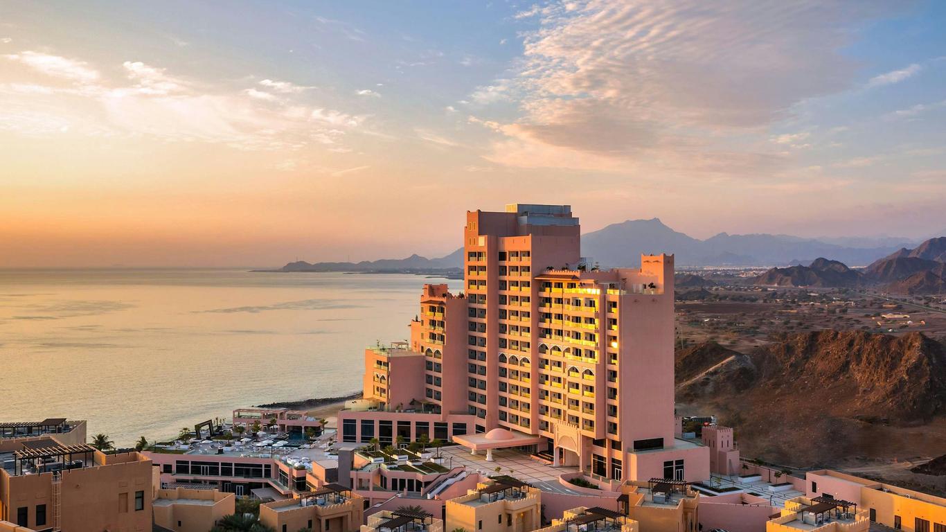 Fairmont Fujairah Beach Resort