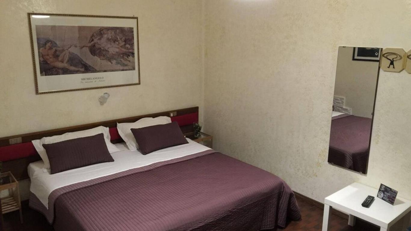 Hotel San Michele
