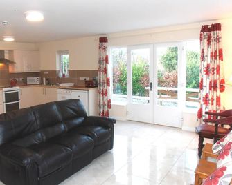 Ballyvoy Camping Barn - Ballycastle - Salon