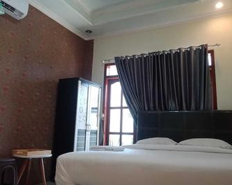 Caldera Park Homestay Syariah - Probolinggo - Bedroom