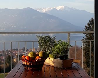 Lake Maggiore - Luino - Germignaga - Balcón