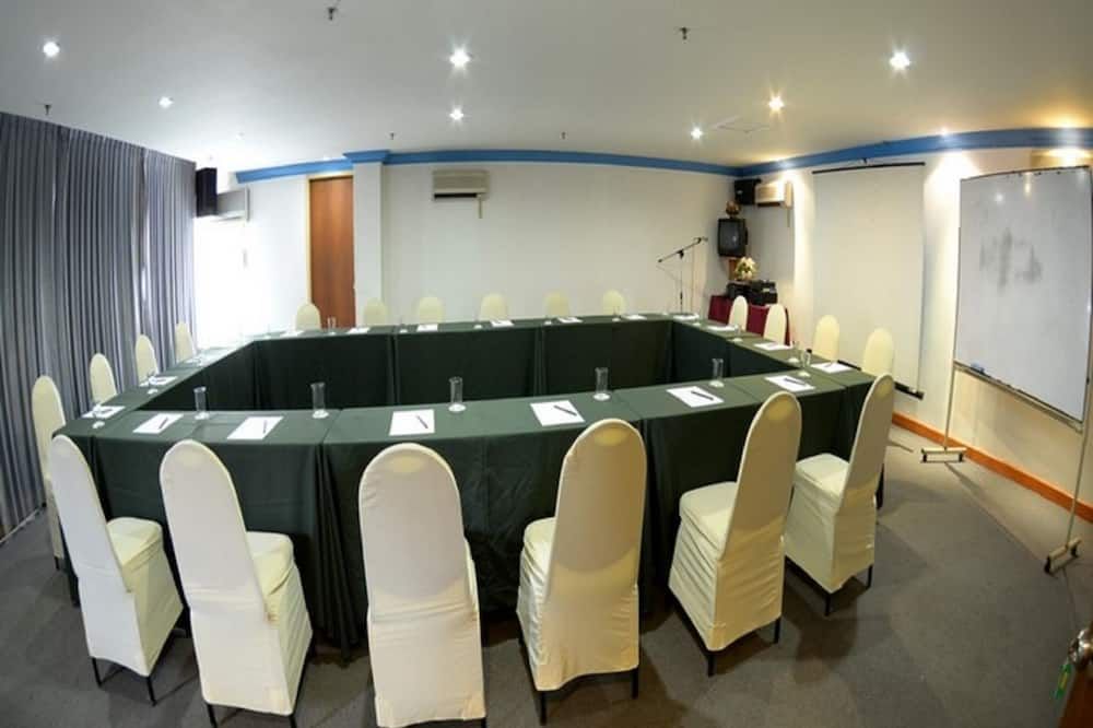 kawan hotel - Sibu - Sala de reuniões