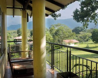 River Valley Resort - Ooty - Balcony