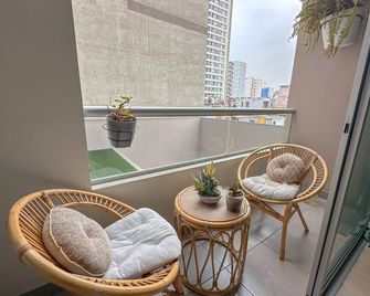 Céntrico departamento en Lima - Lima - Balcón