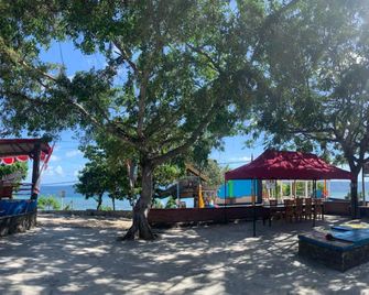 Penginapan Tu Bira - Bira - Beach