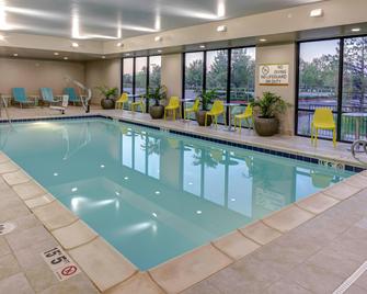 Home2 Suites by Hilton Fort Collins - Fort Collins - Pool
