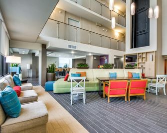 Home2 Suites by Hilton DFW Airport South Irving - Irving - Lobby