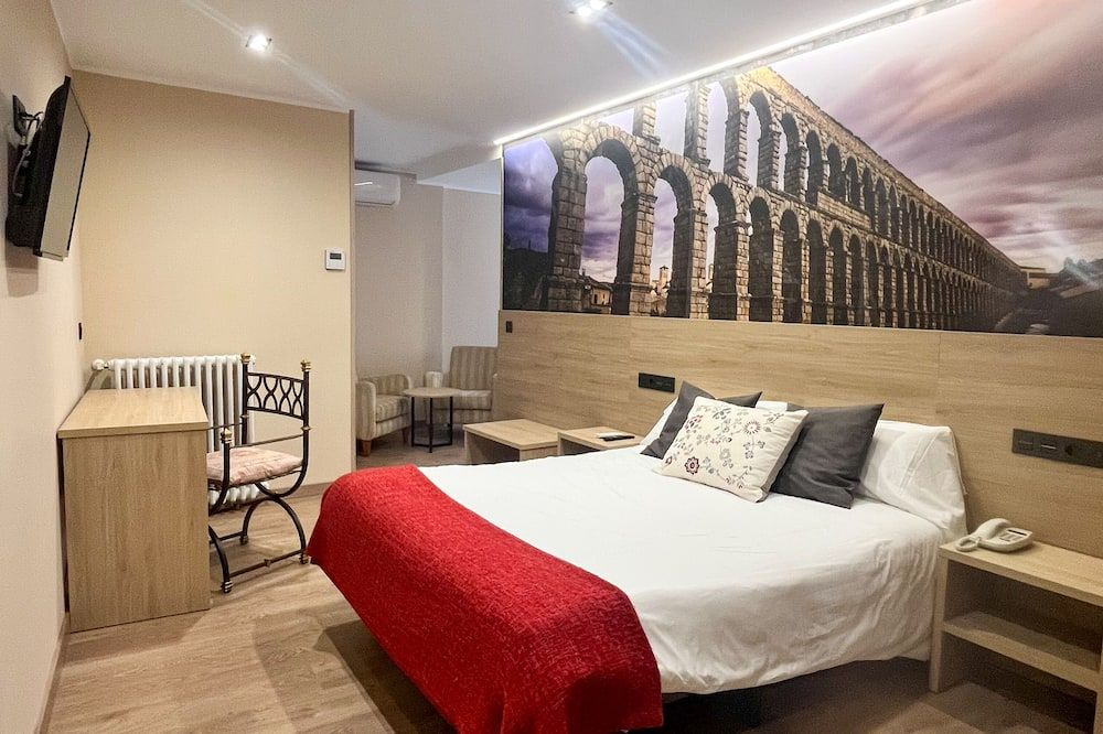 Hotel Venta Magullo - סגוביה