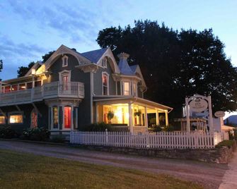 Inn Of The Shenandoah - Luray - Building