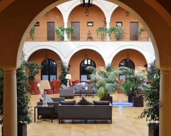 Hacienda Montija Hotel - Huelva - Pati
