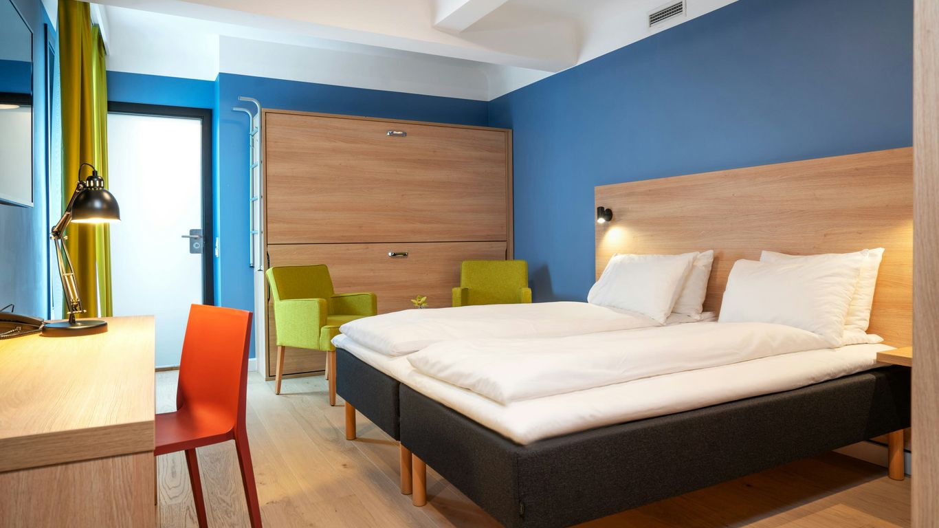 فندق ثون آستوريا