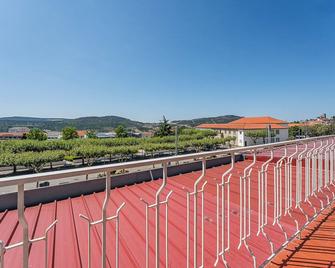 Eclectic cosy escape in Mogadouro - Mogadouro - Balcony