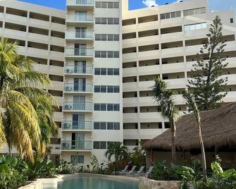 Hotel Calypso Cancun - Cancún - Edifício