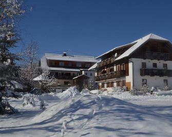 Schullerhof - Hermagor - Gebäude