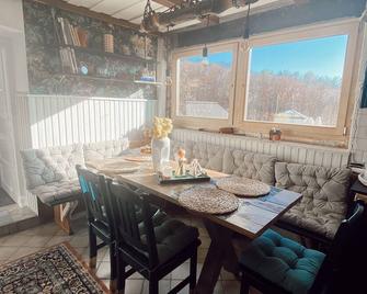 Kungota Hills House\nReset your body & soul in peaceful Eden like beautiful farm. - Bresternica - Dining room