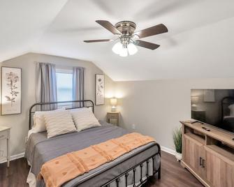 New Family Friendly -3 Bedroom- Great Location - Murfreesboro - Habitación