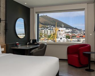 Radisson RED Hotel V&A Waterfront Cape Town - קייפ טאון - חדר שינה