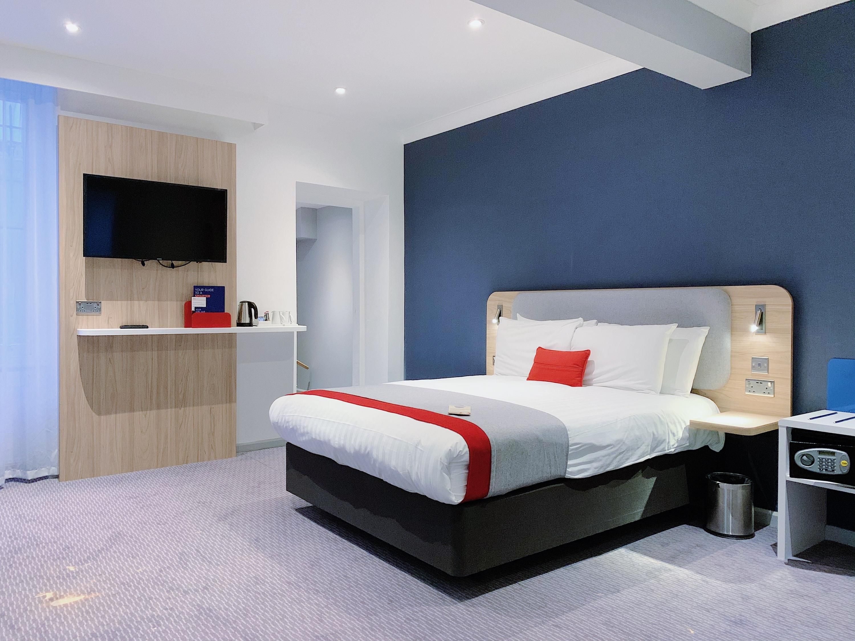 Holiday Inn Express London - Victoria By IHG