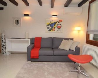 B&B Fortuny - Venedig - Vardagsrum