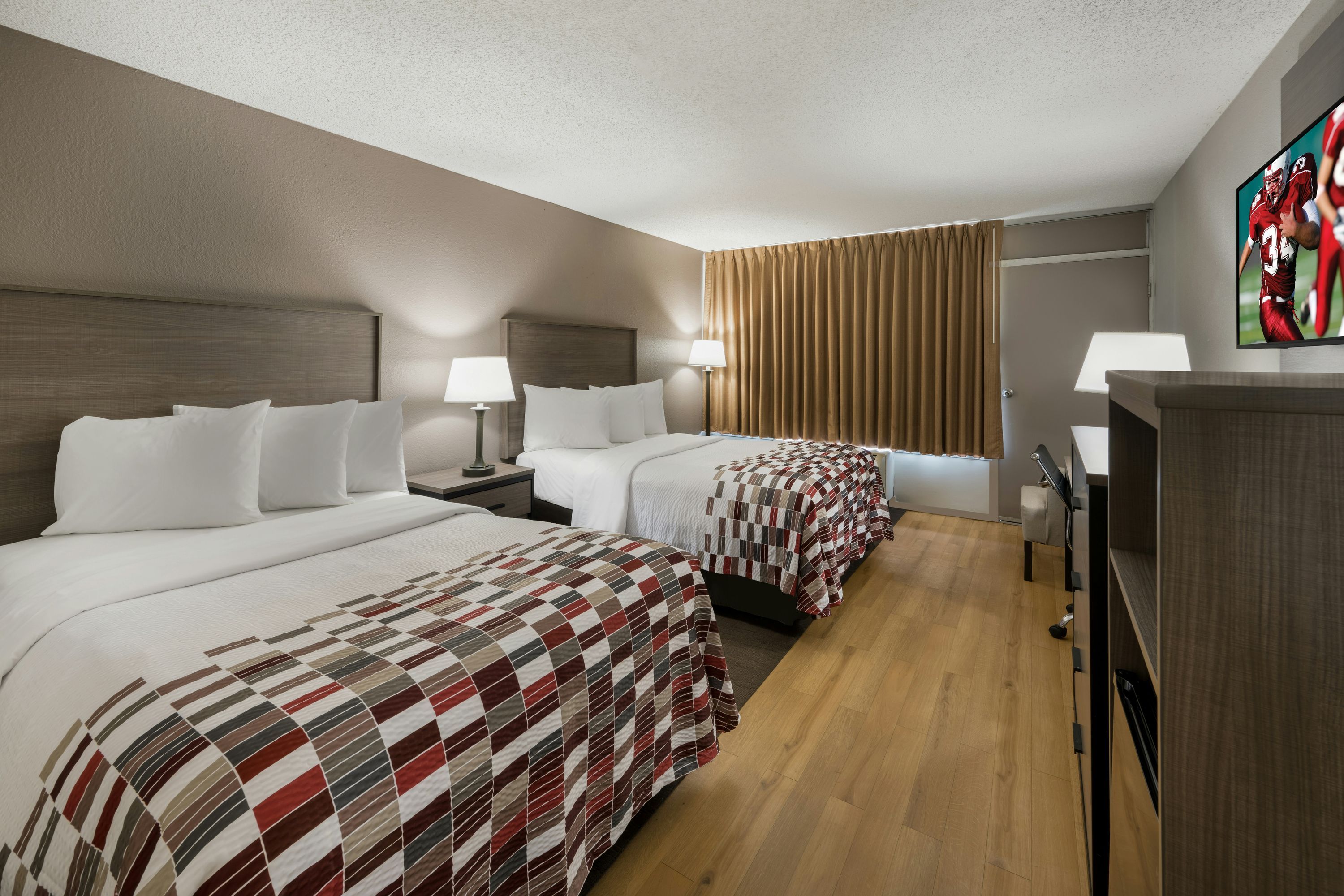 Red Roof Inn Dumfries-Quantico - Dumfries - Schlafzimmer