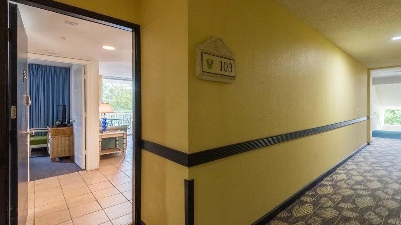 Sunrise Suites Resort