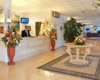 Hotel Weber Ambassador - Capri - Receção