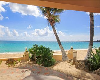 Mary's Boon Beach Resort & Spa - סימפסון ביי
