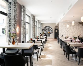 elaya hotel regensburg city center, Trademark Collection by Wyndham - Реґенсбурґ - Ресторан