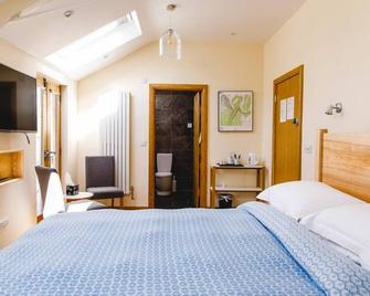 The Saracens Head Inn - Ross-on-Wye - Bedroom