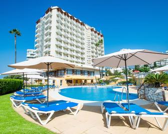 Hotel Monarque Torreblanca - פואנג'ירולה - בריכה