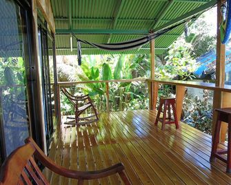 Bungalow with sea view - Agujitas de Drake - Balcón