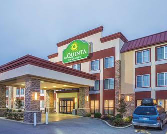 La Quinta Inn & Suites by Wyndham O'Fallon, IL - St. Louis - O'Fallon - Building