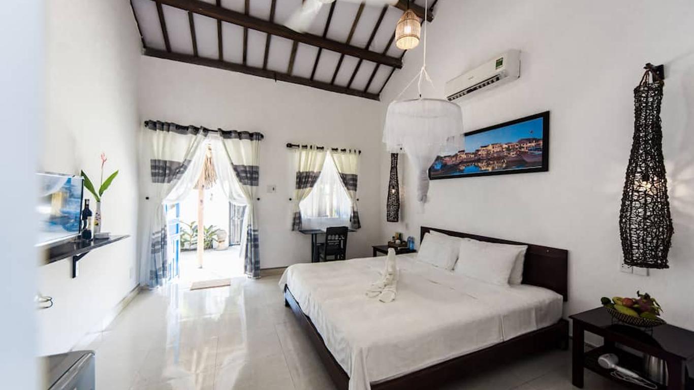 cashew tree bungalow