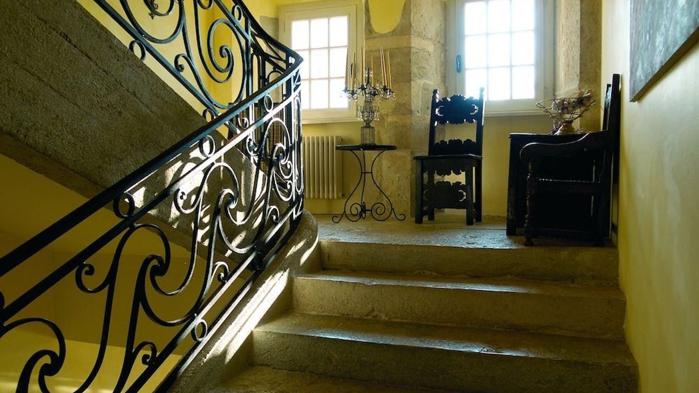 Chateau De Germigney