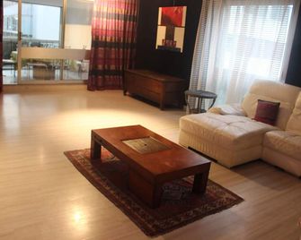 Apartment Versailles - Le Chesnay - Salon